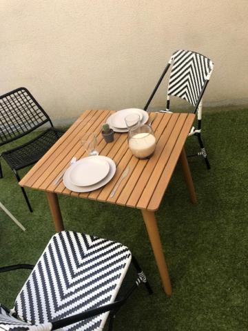 Un Coin De Verdure Dans Le Centre De St Etienne Apartment แซงต์-เอเตียน ภายนอก รูปภาพ